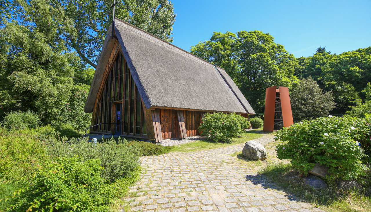 Schifferkirche im Ostseebad Ahrenshoop, © TMV/Gohlke Schifferkirche im Ostseebad Ahrenshoop, © TMV/Gohlke