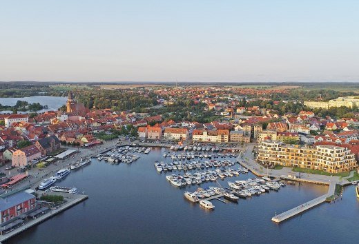 Luftaufnahme vom Hafen in Waren (Müritz), © TMV/Gohlke