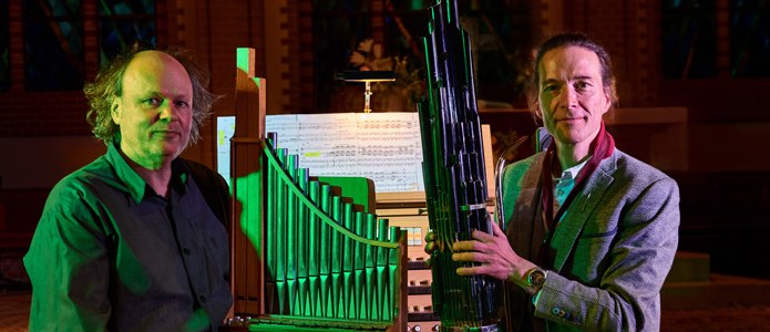 Volker Jaekel (orgel) en Gert Anklam (saxofoons en sheng) // &copy; Tivadar Nemesi