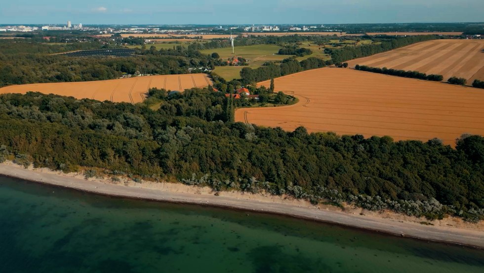 Luftaufnahme vom Hotel Ostseeland, &copy; Hotel Ostseeland