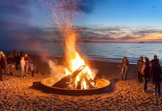 &copy; Strandfeuer.jpg