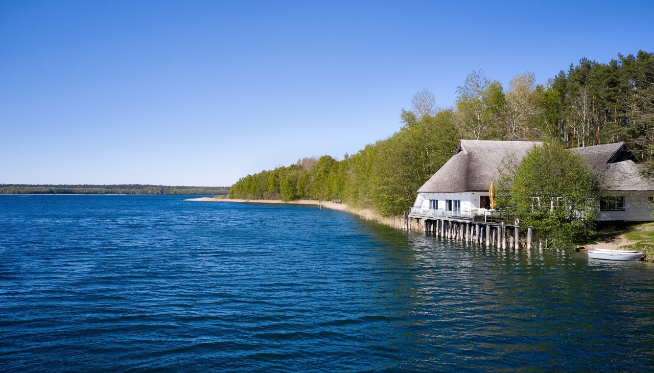 Bootshaus direkt am See_Van der Valk Naturresort Drewitz, © Van der Valk Naturresort Drewitz Bootshaus direkt am See_Van der Valk Naturresort Drewitz, © Van der Valk Naturresort Drewitz