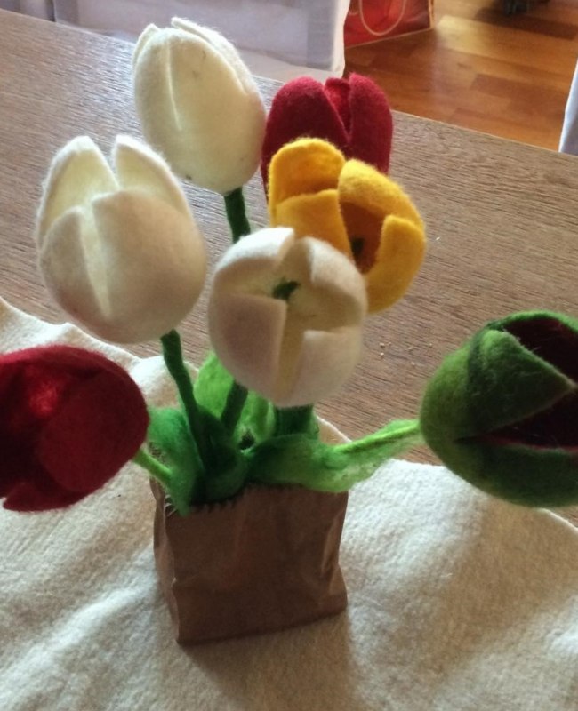 Filz-Tulpen, &copy; Sandra Loll