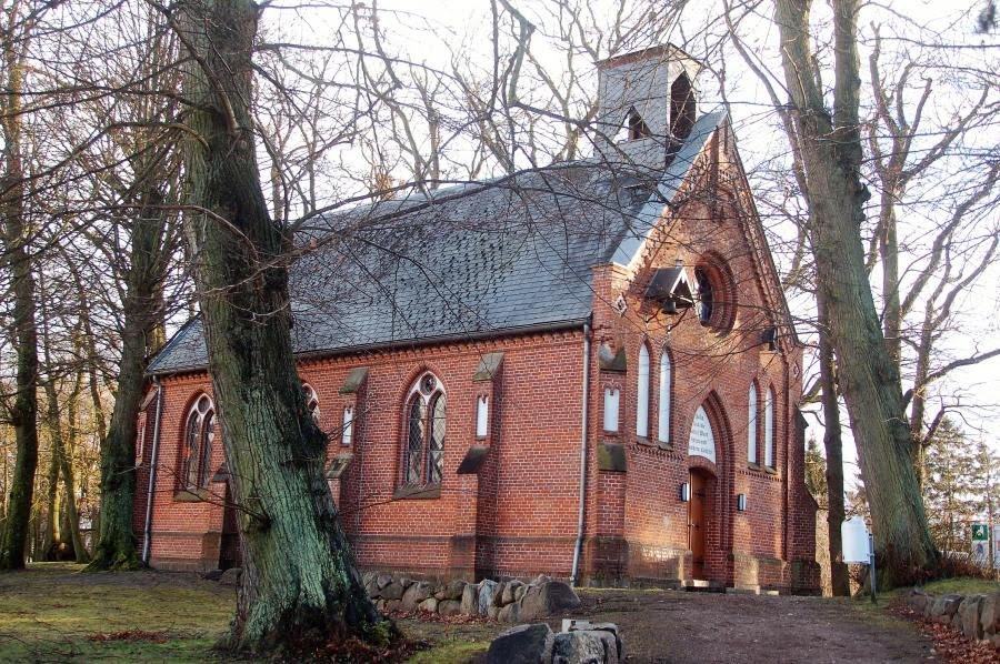 Ev. Kirche auf der Paulsh&ouml;he in Boltenhagen // &copy; Kirchengemeinde Kl&uuml;tz-Boltenhagen