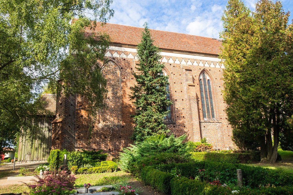 Die Kirche Hohen Viecheln hat stattliche Ausmaße. // © Frank Burger Die Kirche Hohen Viecheln hat stattliche Ausmaße. // © Frank Burger