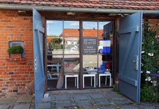 Textile Manufaktur und Galerieim 200jährigen Fachwerkstall // © Antje Reschwamm Textile Manufaktur und Galerieim 200jährigen Fachwerkstall // © Antje Reschwamm