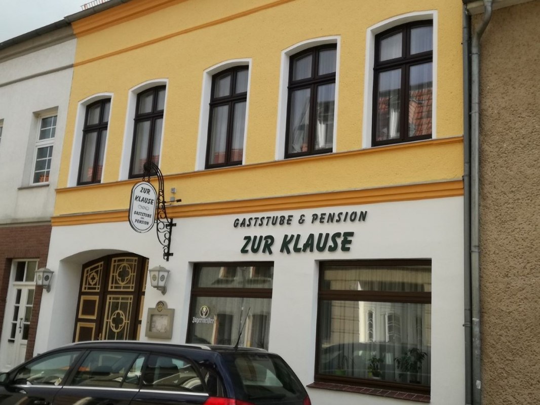&copy; Gaststube und Pension Zur Klause