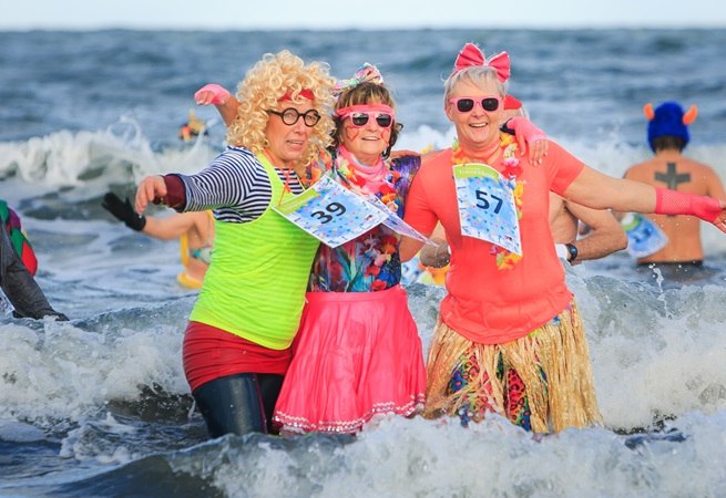 © eisbaden_co_andreasdumke.jpg © eisbaden_co_andreasdumke.jpg