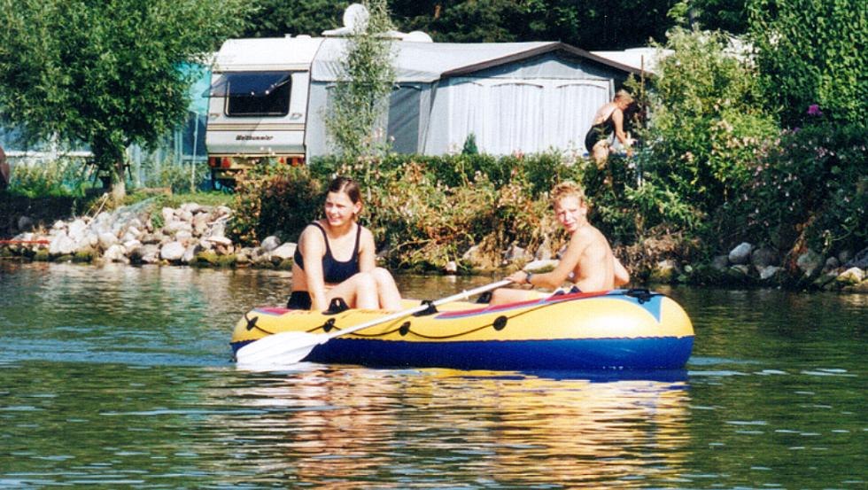 Badespaß vor dem Camping am See // © Michael Hecht Badespaß vor dem Camping am See // © Michael Hecht