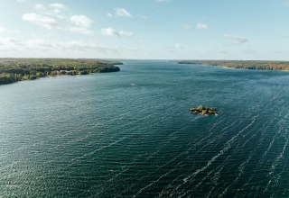 Tollensesee Neubrandenburg mit Torpedoversuchsanstalt // © MV-T/Gänsicke Tollensesee Neubrandenburg mit Torpedoversuchsanstalt // © MV-T/Gänsicke