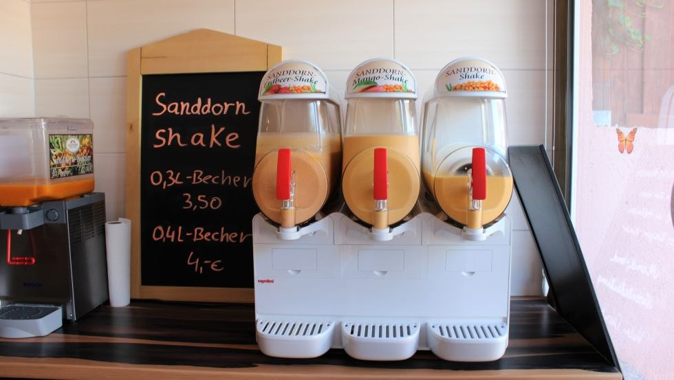 Wie wärs mit einem Sanddorn-Shake? // © VMO Wie wärs mit einem Sanddorn-Shake? // © VMO