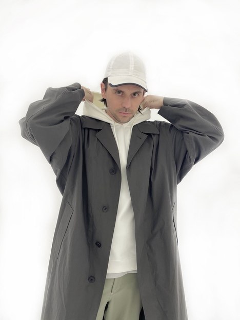 (c) Belle Santos, © (c) Belle Santos (c) Belle Santos, © (c) Belle Santos