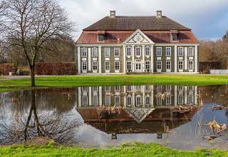 Landgoedtuin bij kasteel Rumpshagen // © Gutshaus Rumpshagen / von Bismarck Landgoedtuin bij kasteel Rumpshagen // © Gutshaus Rumpshagen / von Bismarck