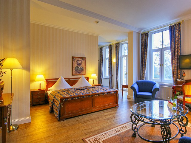 Beispiel Junior-Suite // © kowitz.DESIGN - Olaf Kowitz Beispiel Junior-Suite // © kowitz.DESIGN - Olaf Kowitz