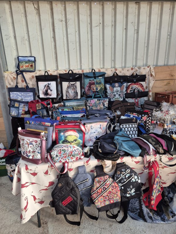 Taschenausstellung // &copy; Kaschujo