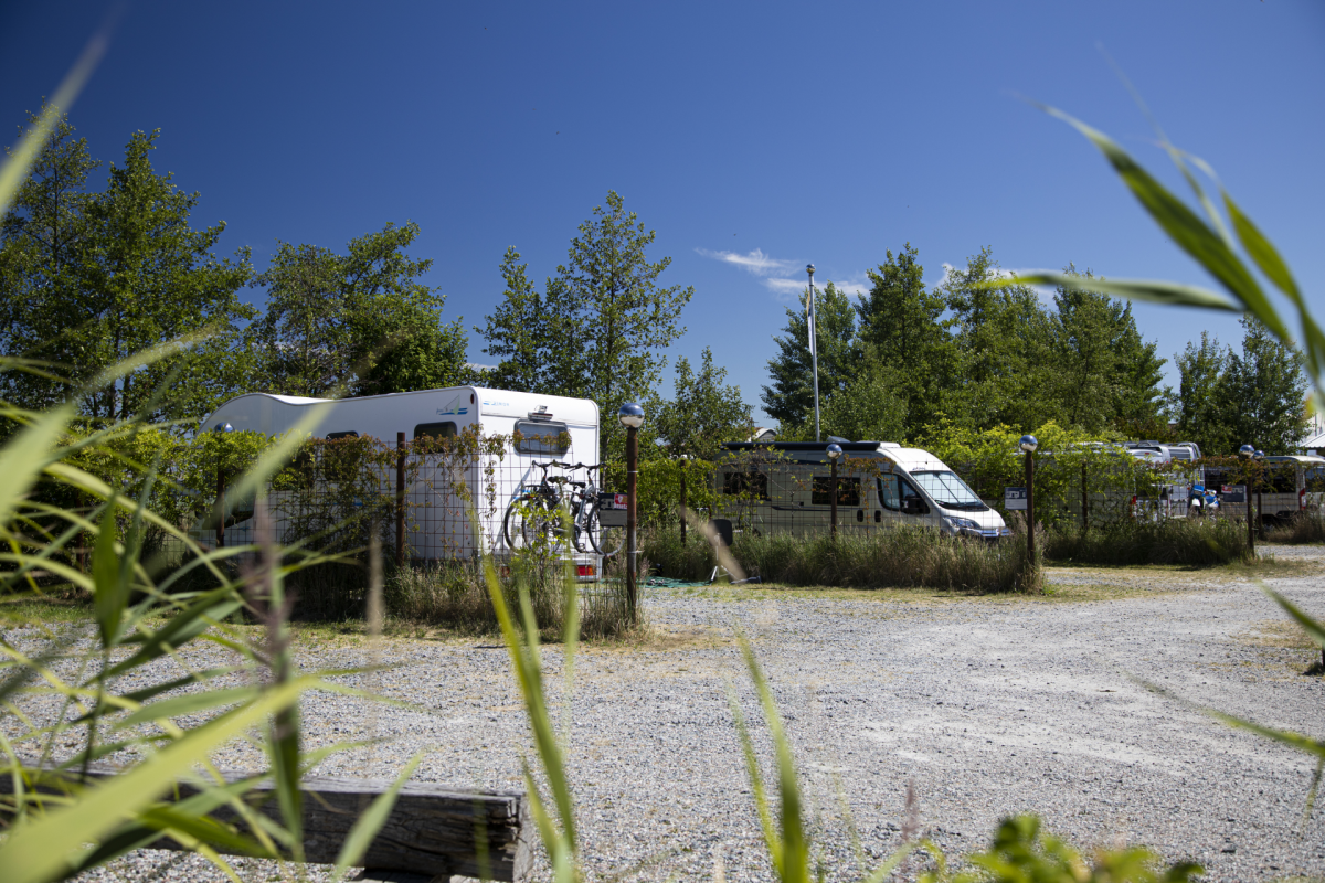 im-jaich Wohnmobilstellplatz – mit dem Camper direkt am Wasser // © Florian Melzer/im-jaich im-jaich Wohnmobilstellplatz – mit dem Camper direkt am Wasser // © Florian Melzer/im-jaich