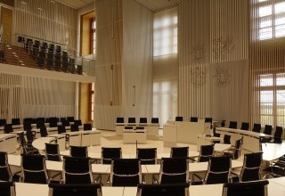 &copy; Landtag Plenarsaal