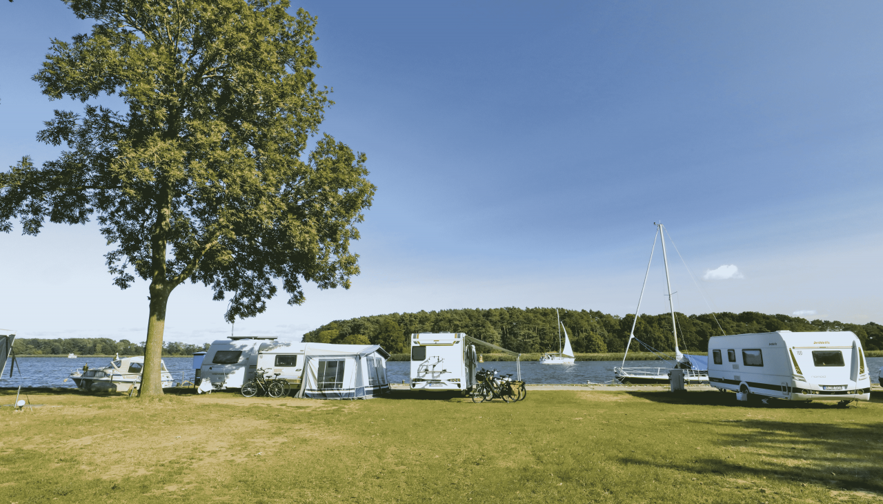 Stellplätze und Aufenthaltsbereich, © TMV/Gohlke