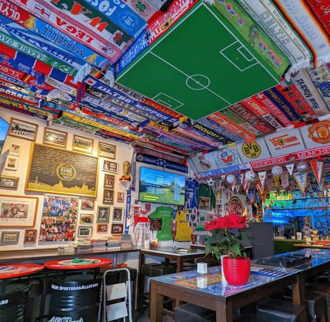 Die Sportsbar bietet jede Menge Rate- und Diskussionspotenzial // © Sportsbar Allstars Die Sportsbar bietet jede Menge Rate- und Diskussionspotenzial // © Sportsbar Allstars