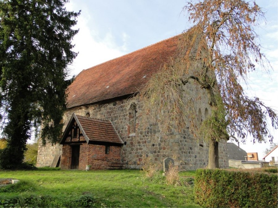 Kirche in Cantnitz, &copy; von Niteshift (Diskussion) (photo taken by myself) [CC-BY-SA-3.0 (http://creativecommons.org/licenses/by-sa/3.0)], via Wikimedia Commons