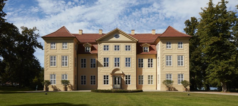 &copy; Schloss-Mirow&copy;SSGK-MV