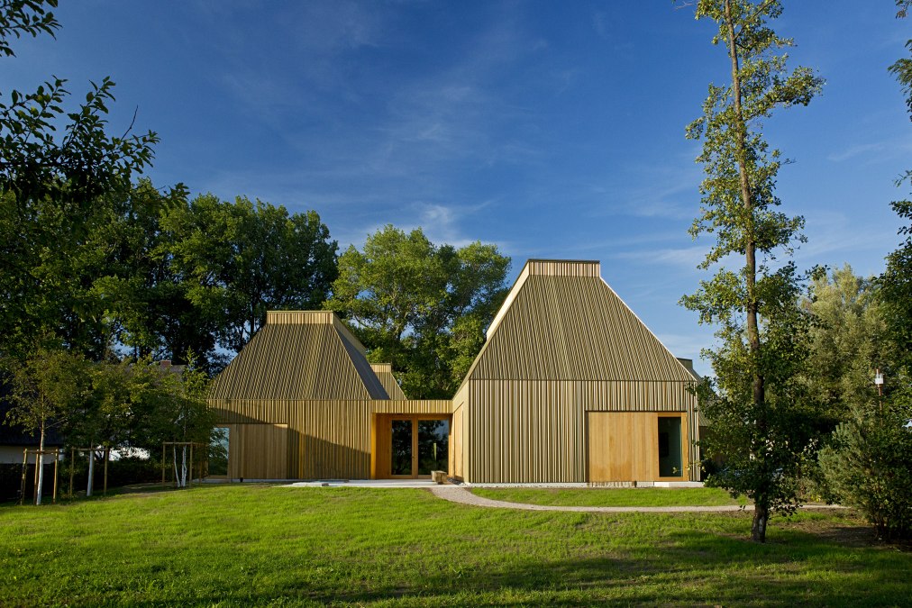 Kunstmuseum Ahrenshoop Rückansicht, © Kurverwaltung Ahrenshoop · Foto voigt&kranz UG, Prerow