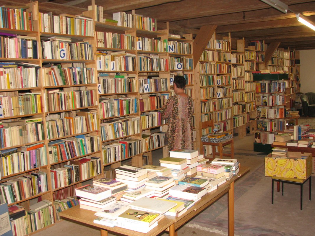 &copy; Antiquariat Neustrelitz