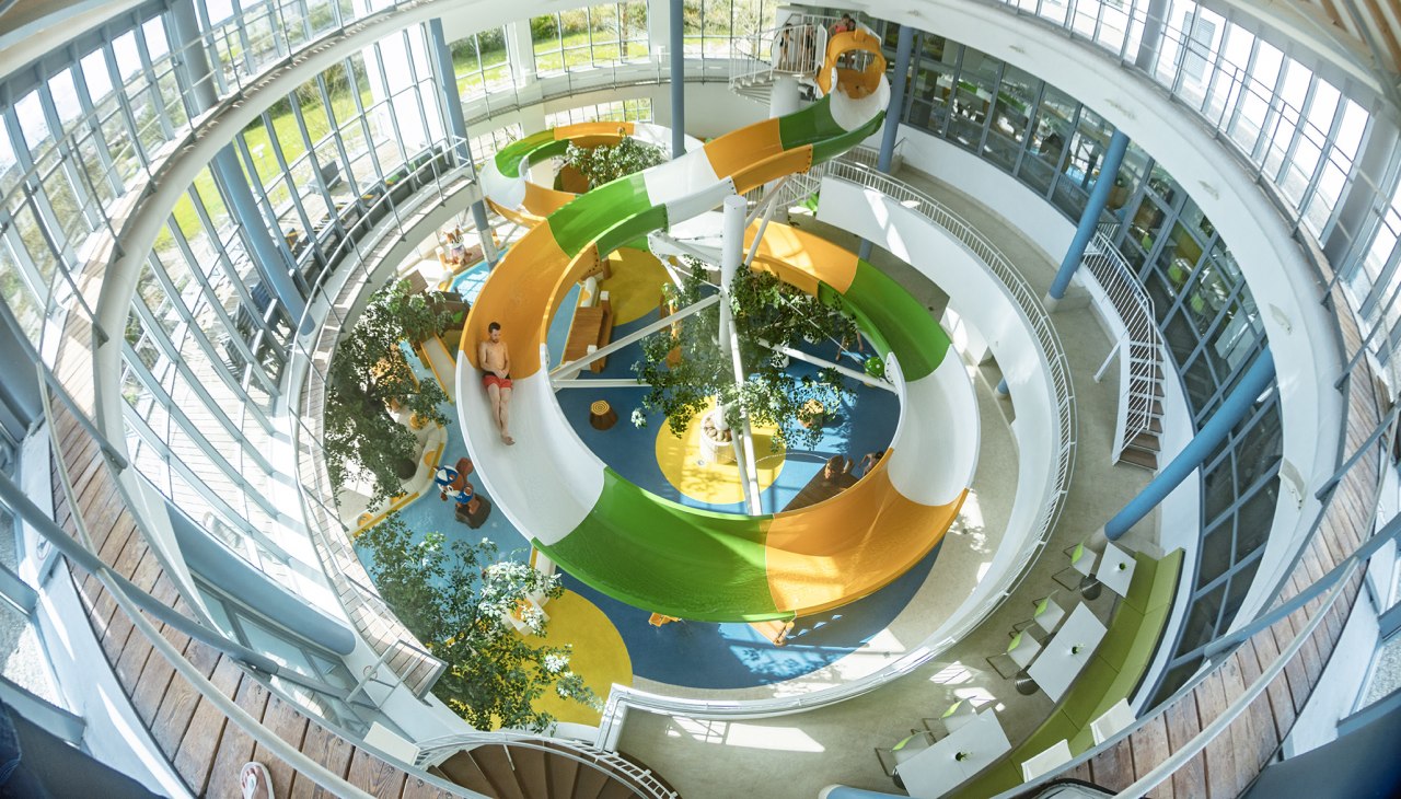 Hier steckt alles drin. WASSER. SAUNA. FITNESS. LIEBLINGSORT., &copy; Aquafun Fleesensee