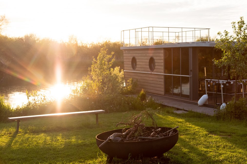 Hausbooturlaub auf der Peene, © Flussentdecker Hausbooturlaub auf der Peene, © Flussentdecker