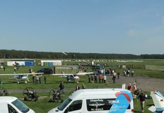 Tag der offenen T&uuml;r am 1. Mai // &copy; Luftsportverein Neustadt-Glewe