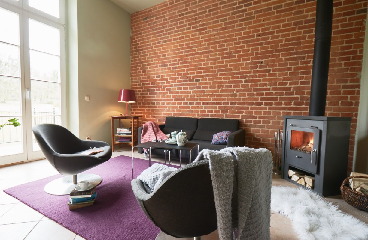 Atmosph&auml;re zum Wohlf&uuml;hlen im Wohnzimmer Margarete // &copy; Gut Pohnstorf