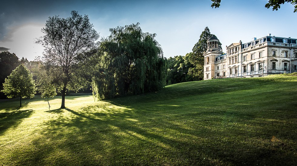 Schloss Kaarz mit Park // © Stefan von Stengel Schloss Kaarz mit Park // © Stefan von Stengel