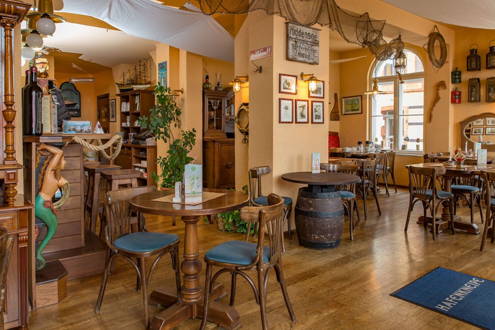 Hiddenseer Hafenrestaurant, © Hotel Hiddenseer