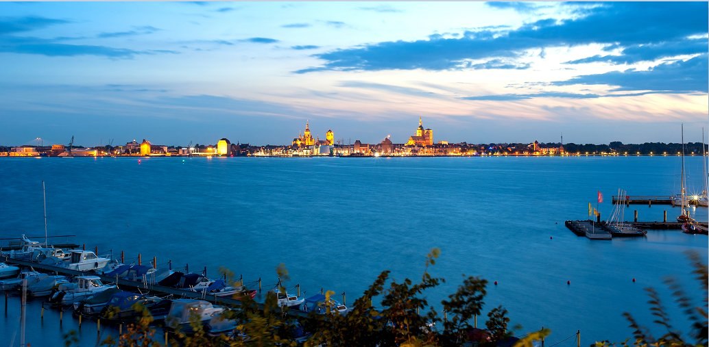 Silhouette Stralsund // © Gritt Juncken Silhouette Stralsund // © Gritt Juncken