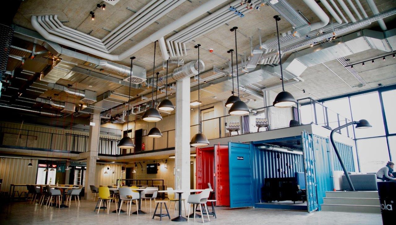 DOCK INN Hostel Lobby, © DOCK INN GmbH DOCK INN Hostel Lobby, © DOCK INN GmbH