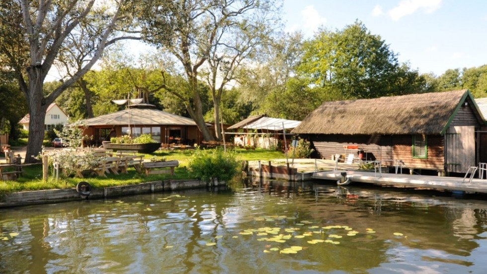 Genuss und Entspannung pur auf dem Fischerhof Damerow // © Müritzfischer Genuss und Entspannung pur auf dem Fischerhof Damerow // © Müritzfischer
