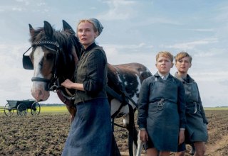 © Warner Bros © Warner Bros