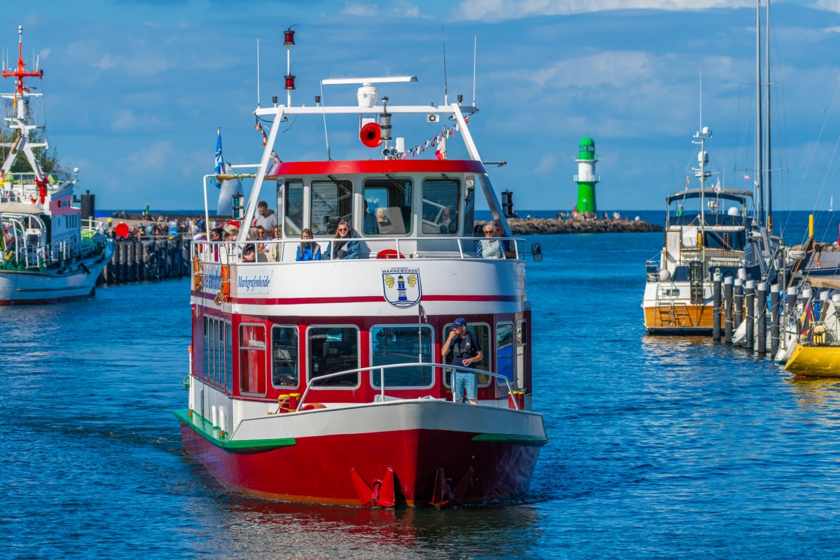Hafenrundfahrt mit der Warnow-Personenschifffahrt OHG // © Stefan Mertin Hafenrundfahrt mit der Warnow-Personenschifffahrt OHG // © Stefan Mertin