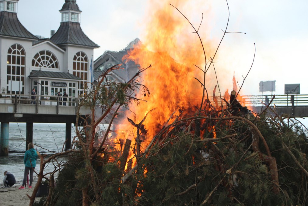 Paasvuur, © kv Paasvuur, © kv