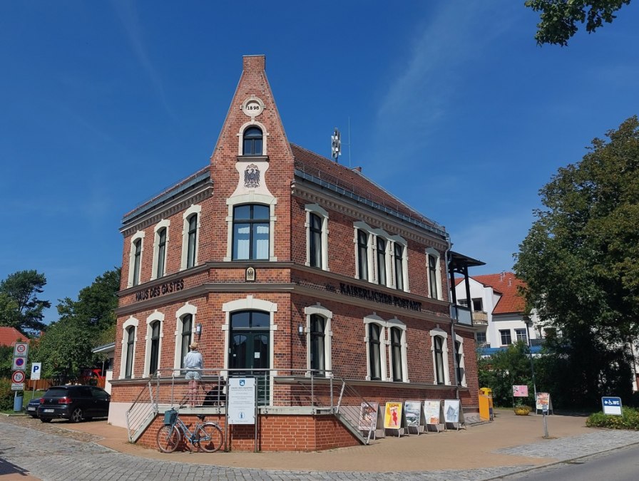 Wustrow_Haus des Gastes_2025web_Foto&copy;Kevin Schiemann, &copy; Kevin Schiemann / KVW Wustrow