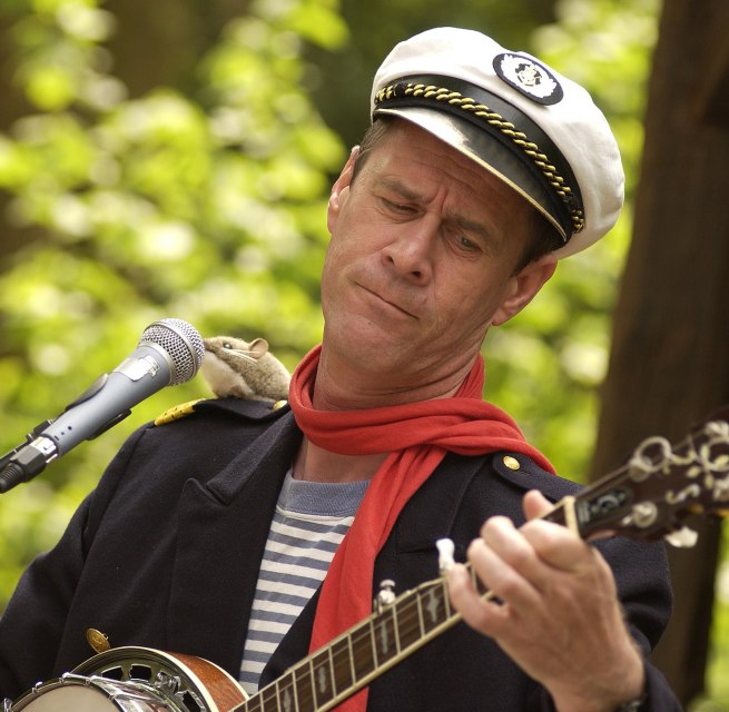 &copy; Wolfgang Rieck