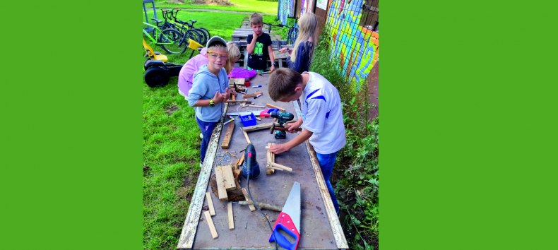 &copy; Podhorska Elke