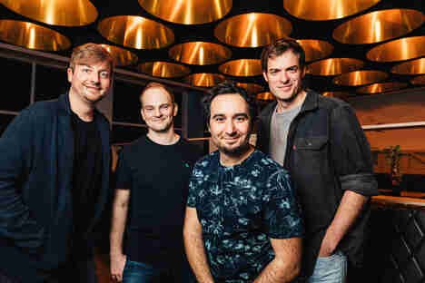 Wally Pruss, &copy; Wally Pruss