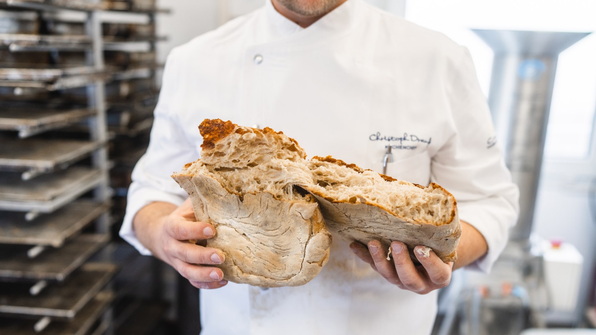 Das &bdquo;Usedomer&ldquo; duftet herrlich. Das Sauerteigbrot des Casa Familia wird l&auml;ngst nicht mehr nur Hotelg&auml;sten zum Fr&uuml;hst&uuml;ck serviert. // &copy; MV-T/Gross