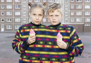 Kinder des Theaterst&uuml;cks Hexenholz // &copy; &copy; Sinje Hasheider