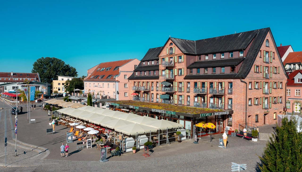 Venizia Waren (Müritz), © Venezia Waren Venizia Waren (Müritz), © Venezia Waren