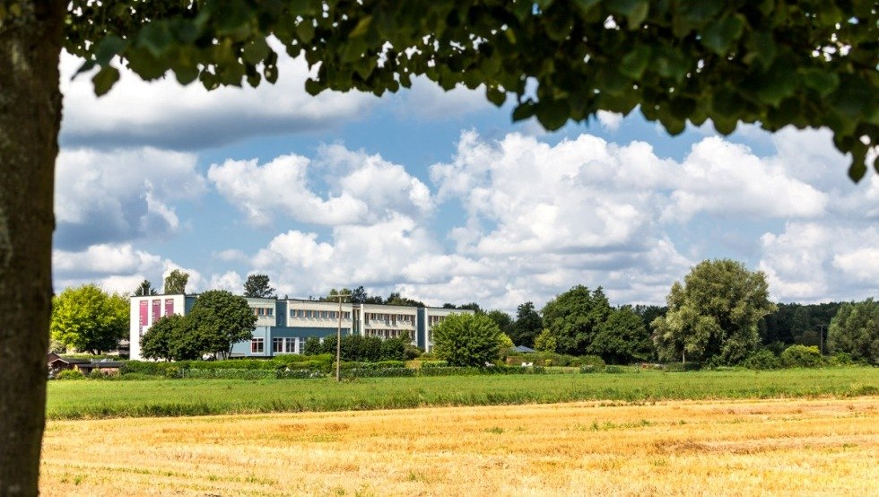 Uitzicht vanaf de Lewitz naar het Trend Hotel, &copy; Trend Hotel Banzkow