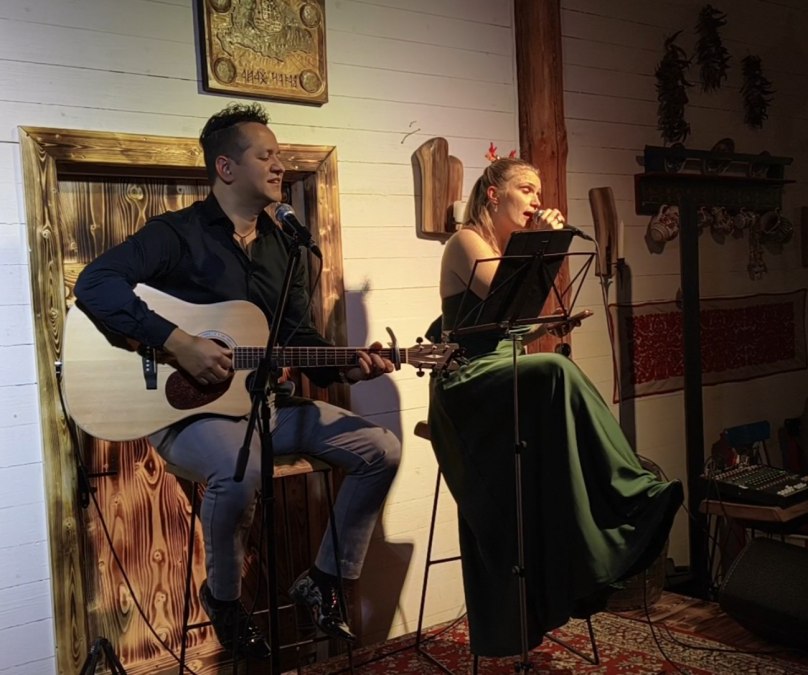 Alejandro und Isabell auf Zoltans Hof, © Zoltan Szekely Alejandro und Isabell auf Zoltans Hof, © Zoltan Szekely