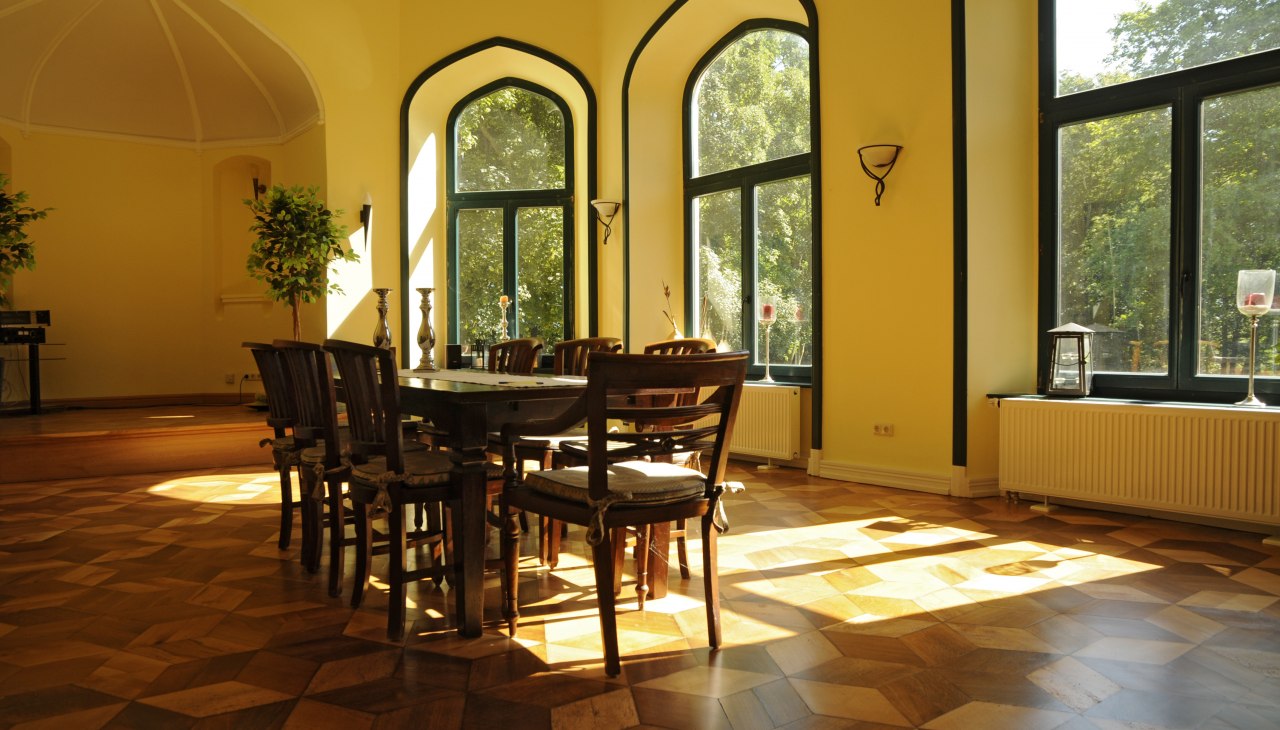 Saal im Gutshaus Alt Vorwerk, &copy; Axel Thiessenhusen