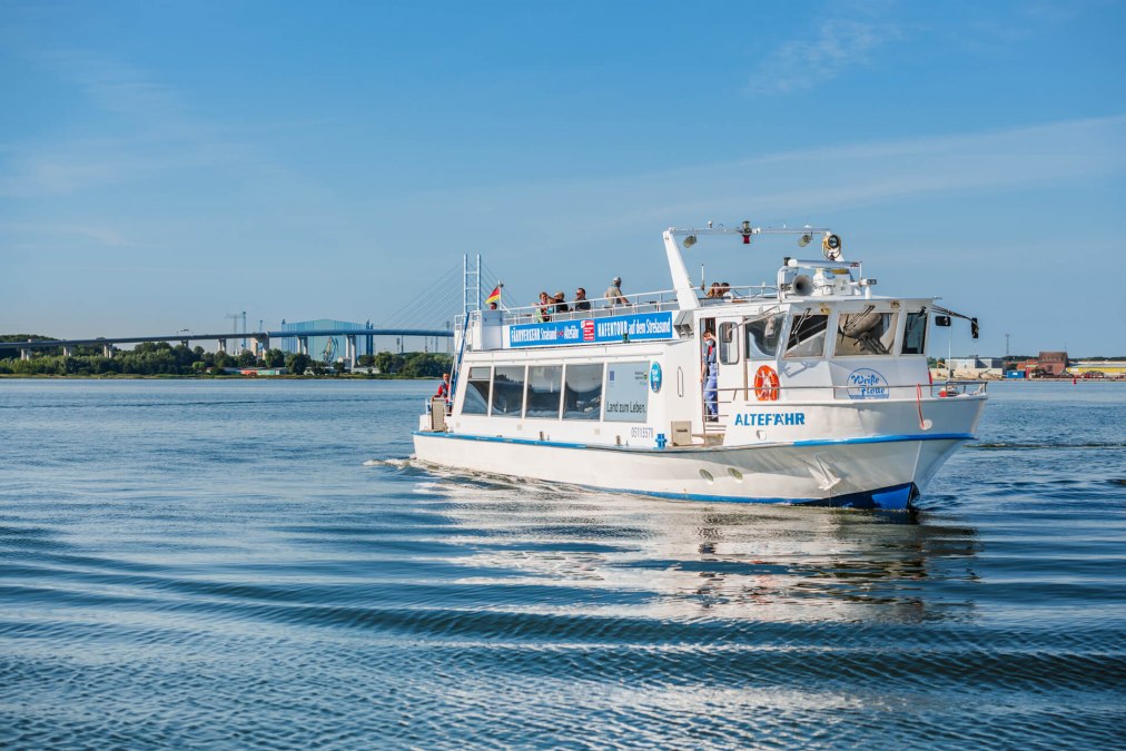 Wei&szlig;e Flotte Hafenrundfahrt, &copy; TMV/Tiemann